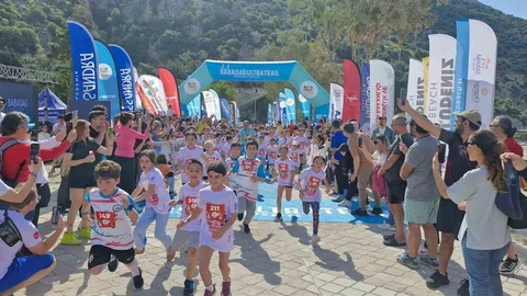 Fethiye'de Çocuk Koşusu Düzenlendi