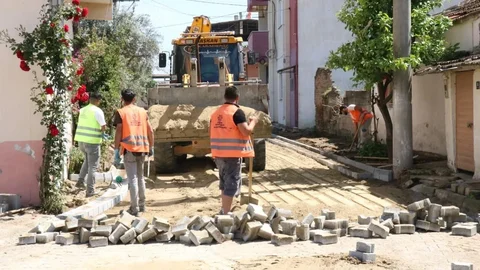 Yenipazar’da Parke Taşı Yenileme Çalışmaları