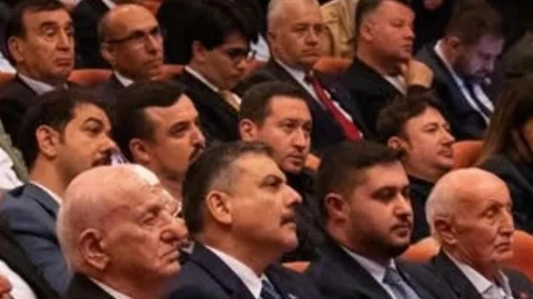 Gençler İçin Siyaset Eğitiminin Önemi Malatya'da Vurgulandı