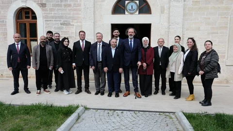 AK Parti İstanbul Milletvekilleri Vatandaşlarla Buluşuyor