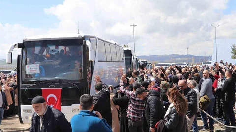 Sivas'ta Hacı Adayları Uğurlandı