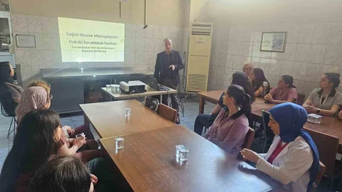 Aydın'da Sağlık Çalışanlarına Eğitim Verildi