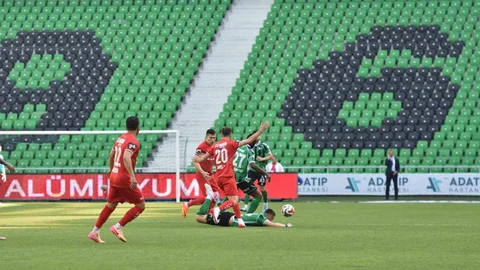 Sakarya'da Çorum FK'nın Farklı Zaferi