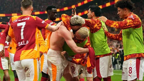 Galatasaray Fenerbahçe'yi Mağlup Etti