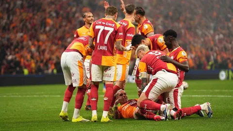 Galatasaray Derbide Yenilmezlik Serisini Sürdürdü
