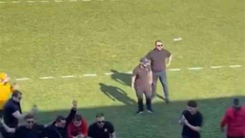 Hüseyin Buğra'nın Eskişehirspor'a Bağışı
