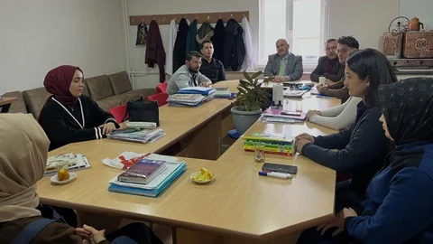 Aydıntepe'de Öğretmenlerle Değerler Eğitimi