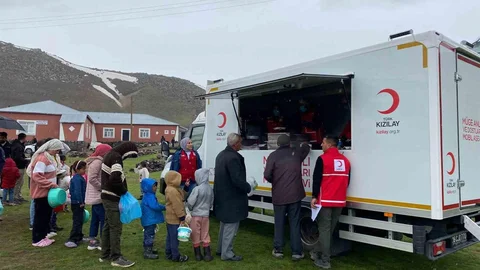 Ağrı'da Kızılay Çalışmaları Devam Ediyor