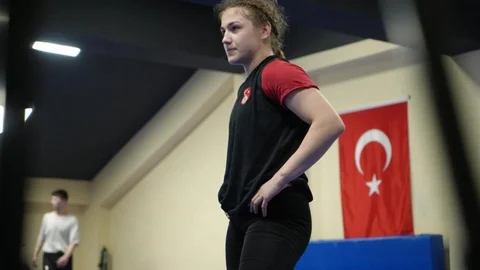 Bayburtlu Güreşçi Avrupa Üçüncüsü Oldu
