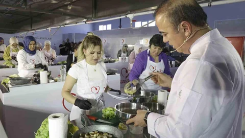 Adana’da kadınlar aşçılık atölyesinde eğitim aldı