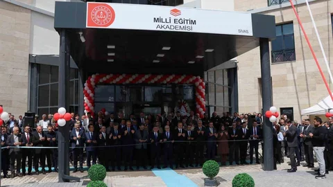 Geleceğin Öğretmenleri Sivas'ta Yetişiyor