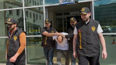 Kardeşini Öldüren Zanlı Adliyeye Sevk Edildi