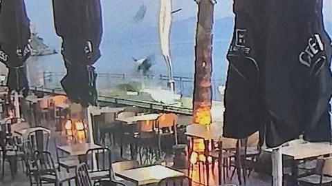 Kuşadası'nda Elektrikli Scooter Kazası