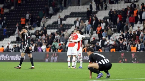 Beşiktaş, Lig'de Kazanamadı
