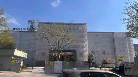 Bursa'da Sağlık Kuruluşları Satılmayacak