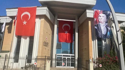 Şırnak'ta Kaçak Altın ve Döviz Operasyonu