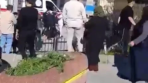 Arnavutköy'de Bıçaklı Kavga