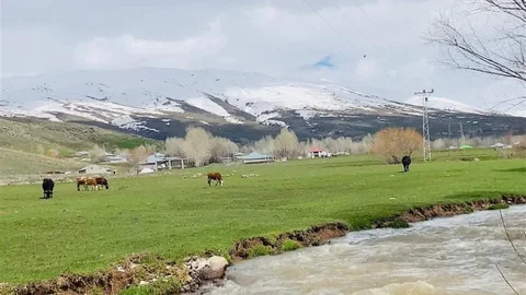 Ağrı'da İki Mevsim Bir Arada