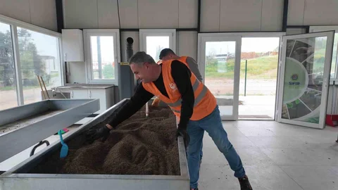 Çayırova'da Organik Atıklar Gübreye Dönüşüyor