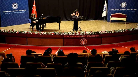 ADÜ Öğrencilerinden Etkileyici Konser