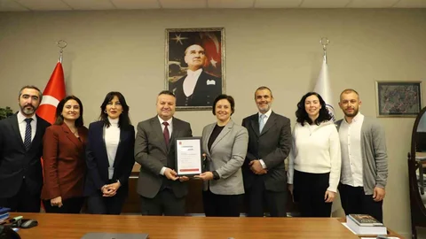 Küresel İş Birliği ile Kariyer Fırsatı