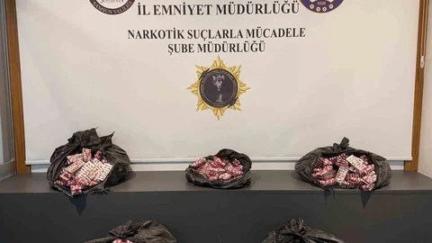 Samsun'da Uyuşturucu Hap Operasyonu