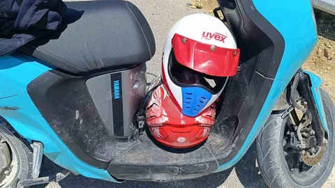 Otomobil ve Motorlu Bisiklet Çarpıştı