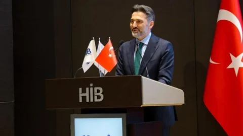 Prof. Dr. Murat Şeker Hizmet İhracatçıları Birliği Başkanı