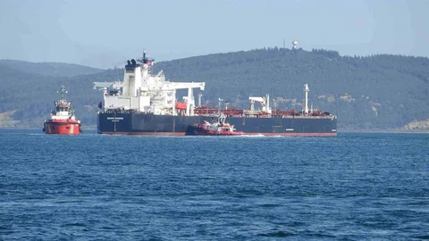 Çanakkale Boğazı'nda Tanker Sürüklendi