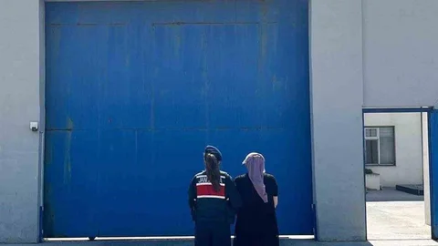 Afyonkarahisar'da Aranan Şahıs Yakalandı