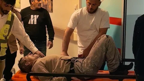 Bursa'da Duvardan Düşen İşçi Yaralandı