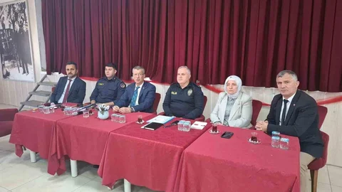 Babaeski'de Okul Güvenliği Toplantısı Yapıldı