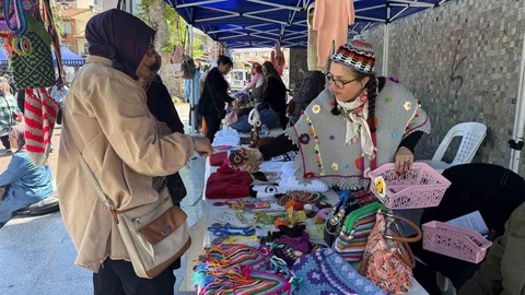 Gölcük'te El Emeği Ürünler Şöleni Başladı