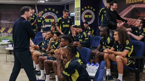 Domenico Tedesco Fenerbahçe'den Ayrıldı