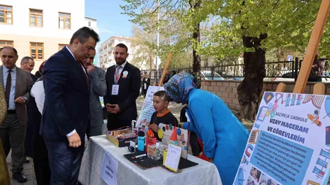 Geleceğin Mühendisleri Projelerini Tanıttı