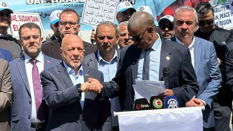HAK-İŞ’ten Sudan'a Destek Eylemi