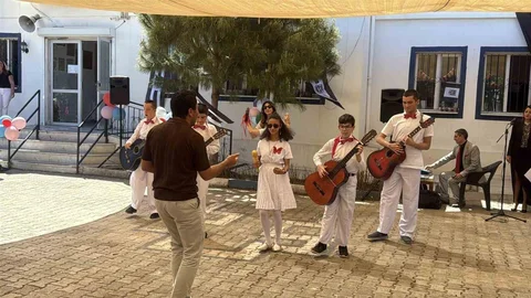 Bodrum'da Özel Öğrencilerden Alkışlanan Gösteri
