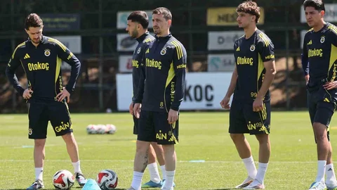 Fenerbahçe Başakşehir Maçına Hazırlanıyor