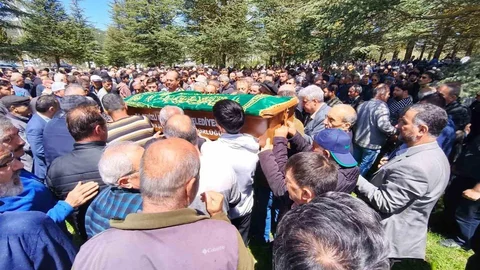 Denizli'de Kamyon Sürücüsü Uğurlandı