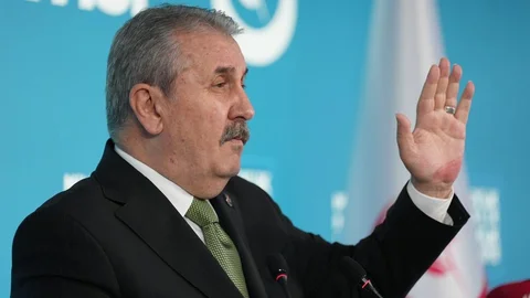 İşçi Bayramı'nda Birlik Vurgusu