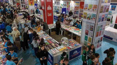 Darıca 5. Kitap Fuarı Yoğun İlgi Gördü