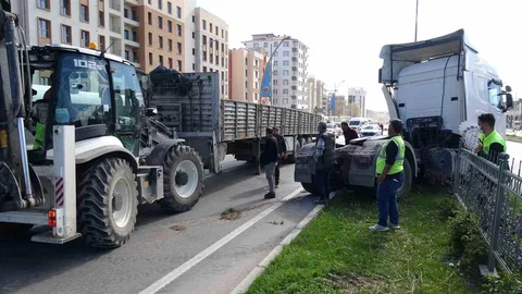 Malatya'da Çekici Refüje Çıktı