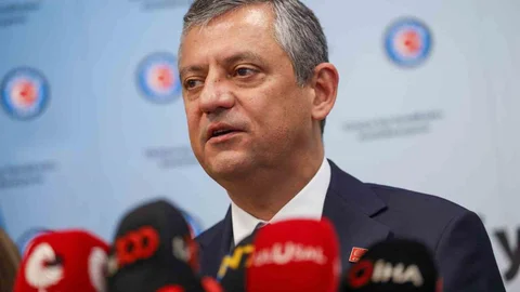 CHP Genel Başkanı Özgür Özel Açıklama Yaptı