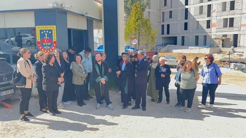 Hamile Eşini Öldüren Sanığa Cezası Verildi