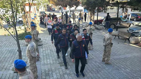 Eskişehir'de 10 Şüpheli Adliyeye Sevk Edildi