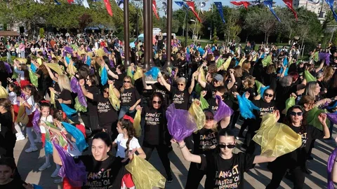 Dünya Dans Günü İstanbul'da Kutlandı