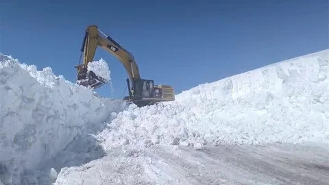 Erzurum'da Karla Mücadele Çalışmaları