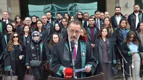 Bursa'da Avukat Cinayeti Kınandı