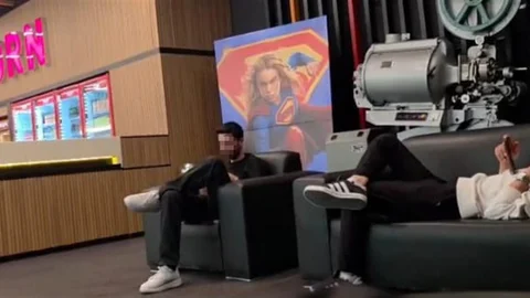 Malatya'da AVM Görüntüleri Tepki Topladı