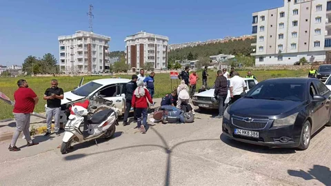 Adıyaman'da Trafik Kazası: 3 Yaralı